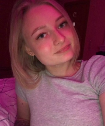 Ева