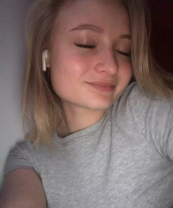 Ева